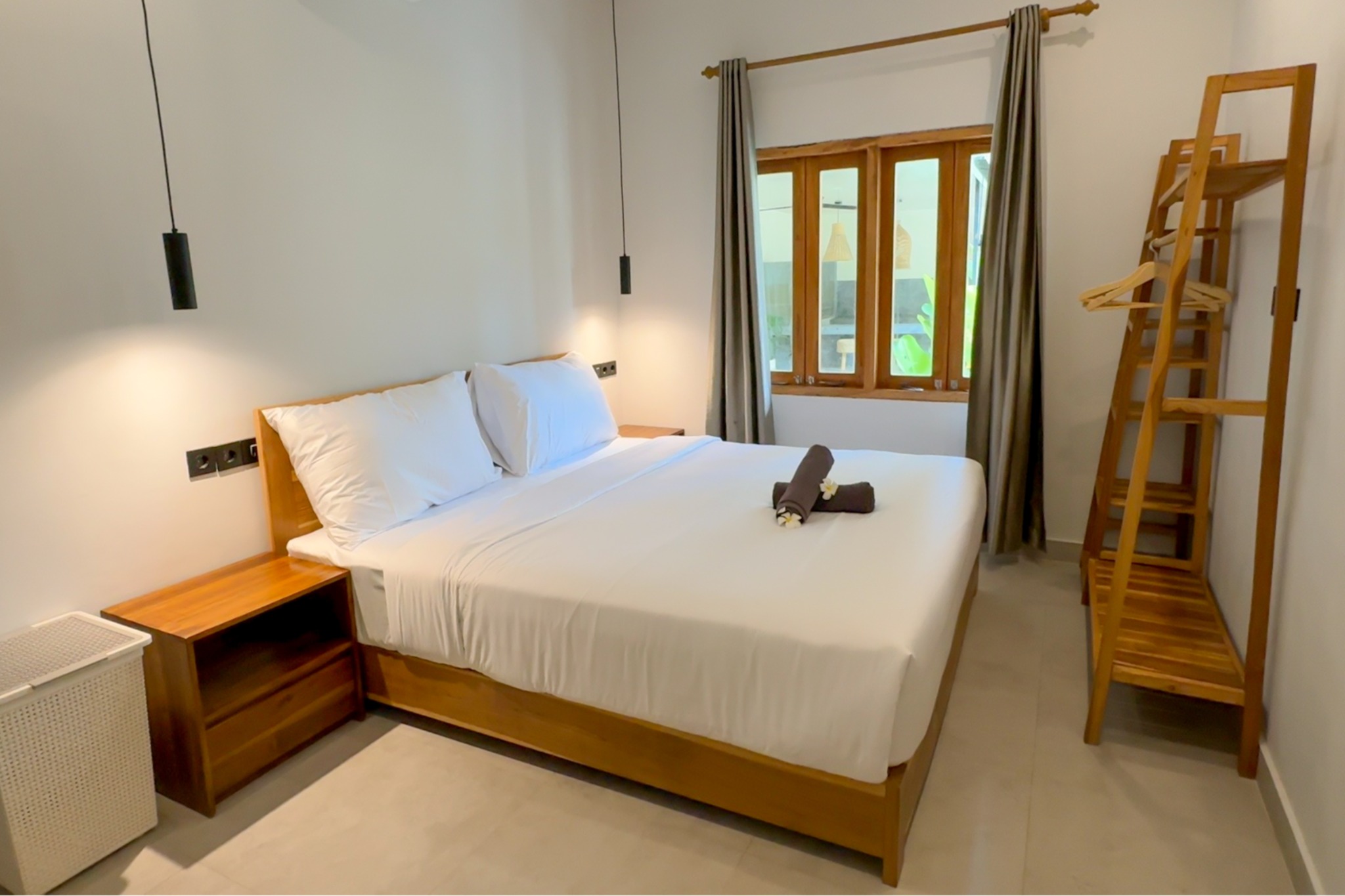 Bright double bedroom