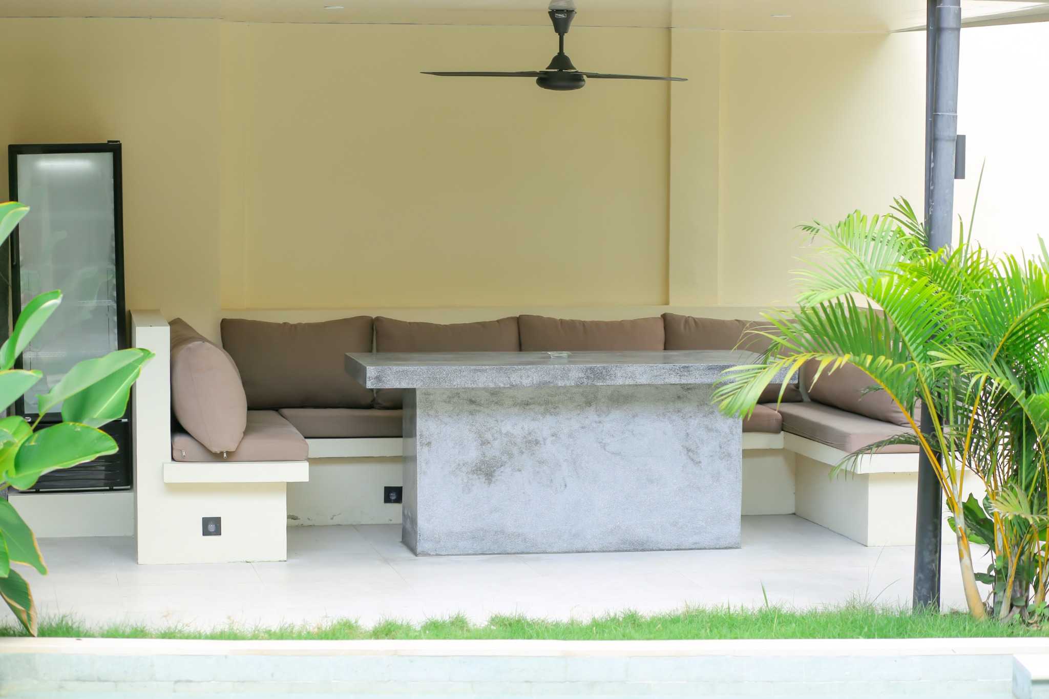 Covered outdoor lounge